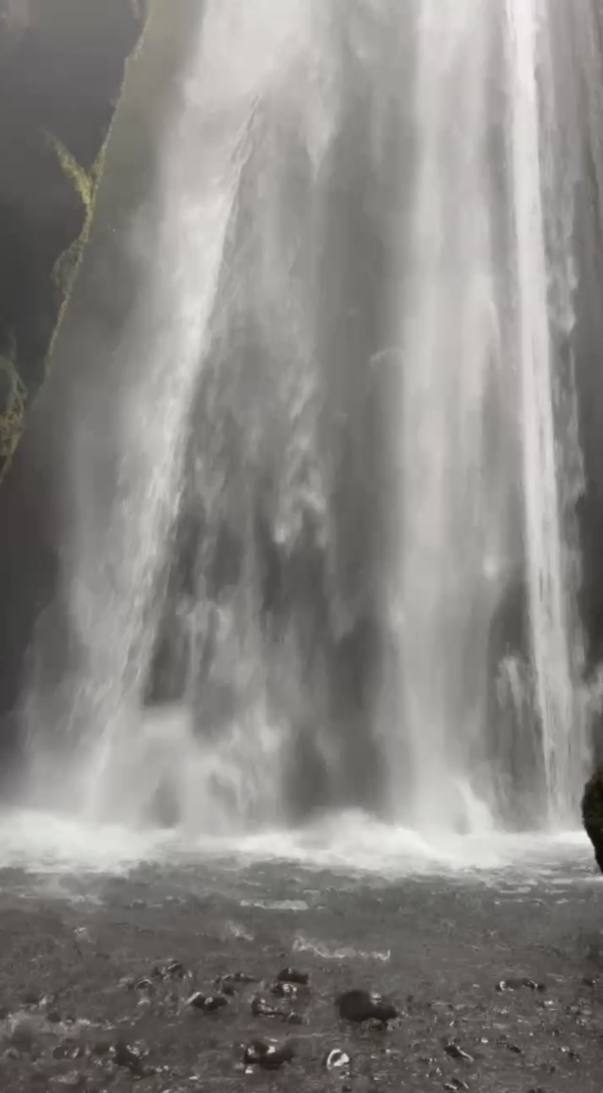 islande cascade glufrabui nature 