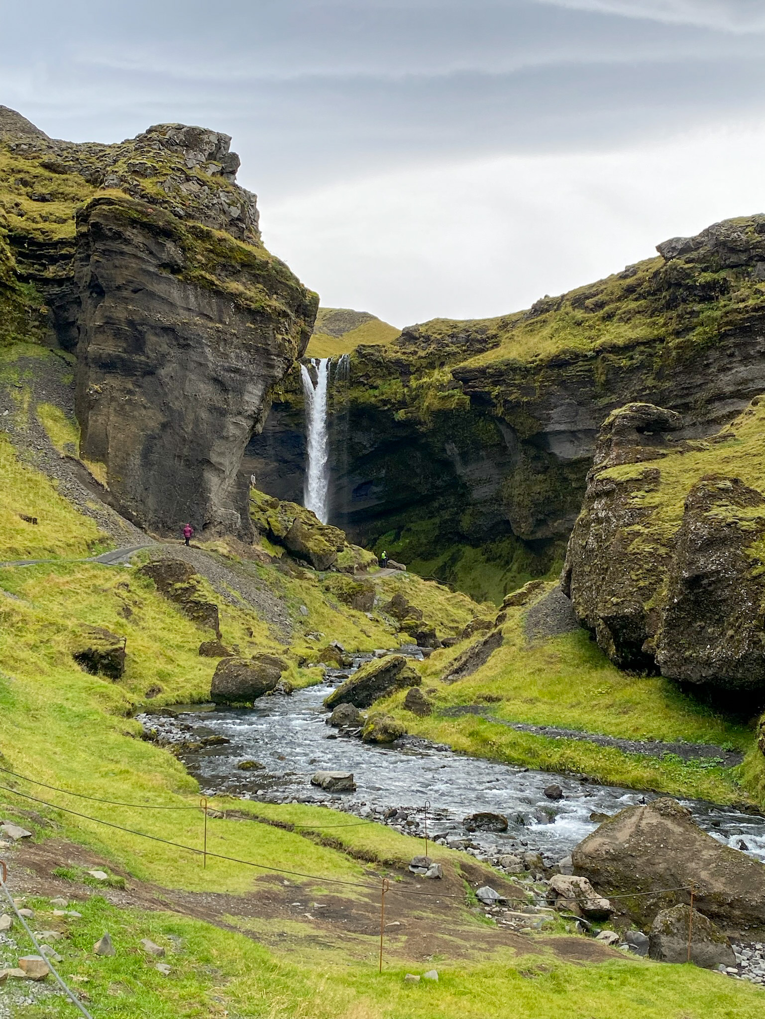 islande cascade kvernufoss pays du nord